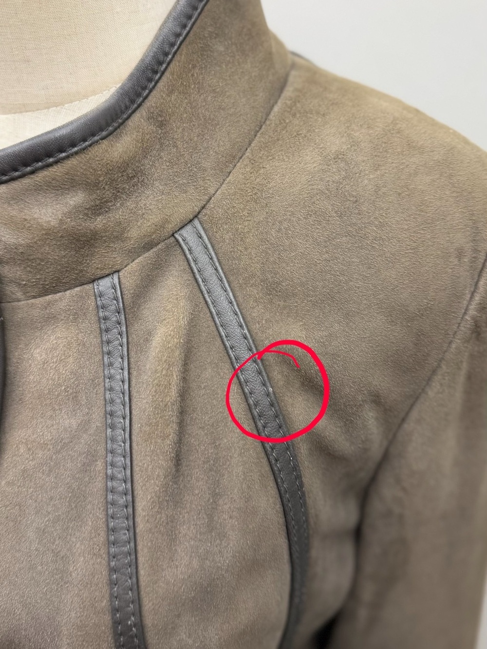 Classiques Entier Atelier 100% Leather Suede Jacket Brown Gray Trim Snap Front M - Picture 4 of 16